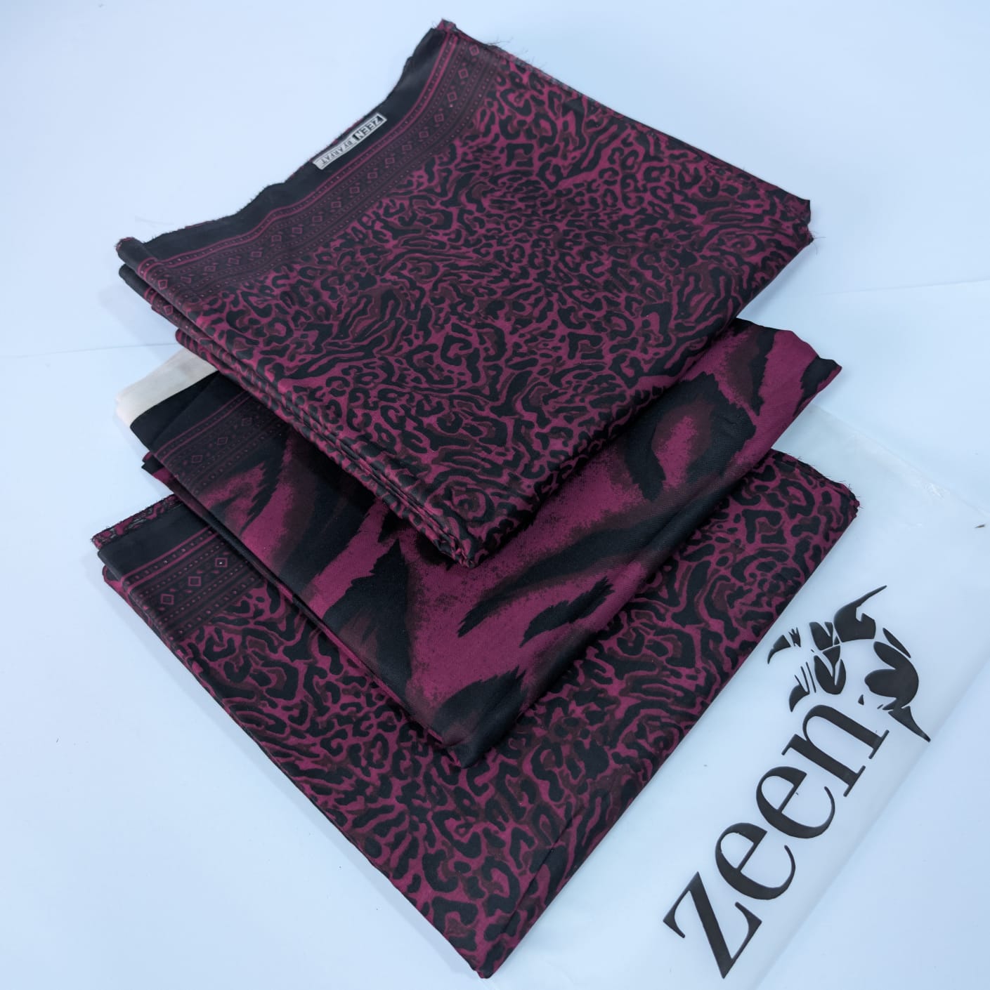 Zeen Printed Lawn Unstitched 3Piece D-127