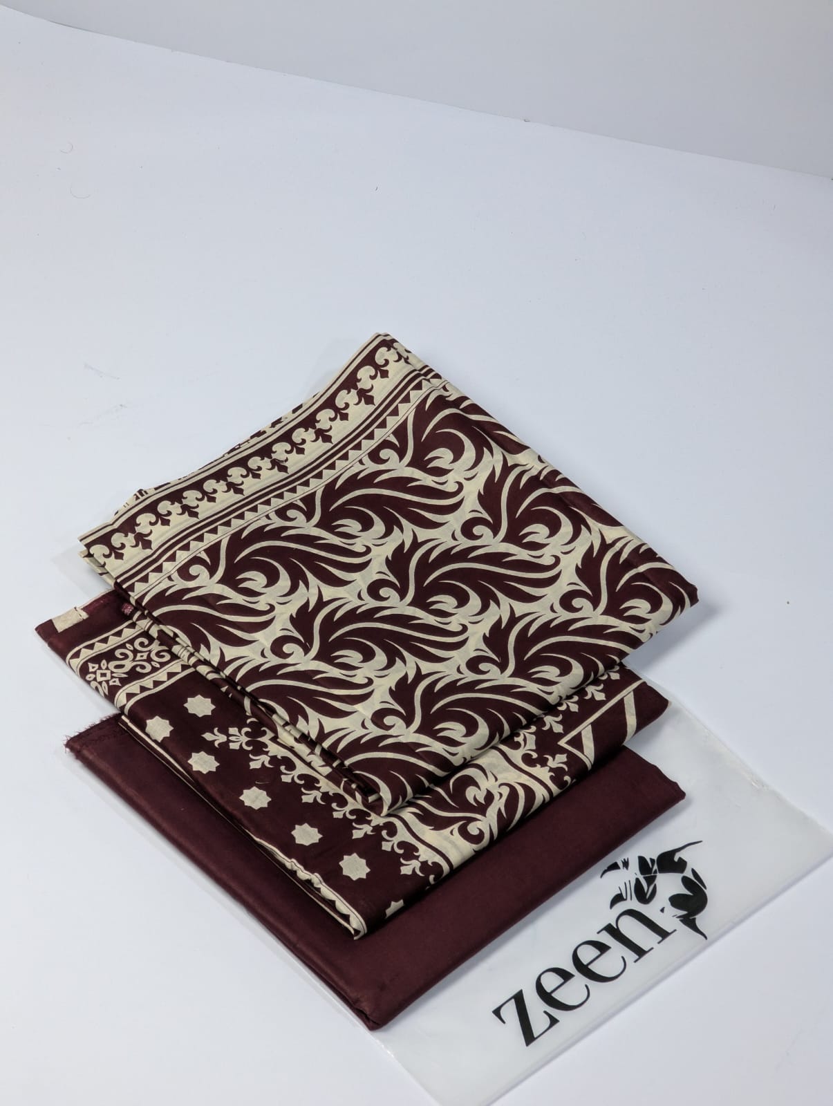 Zeen Printed Lawn Unstitched 3Piece D-135
