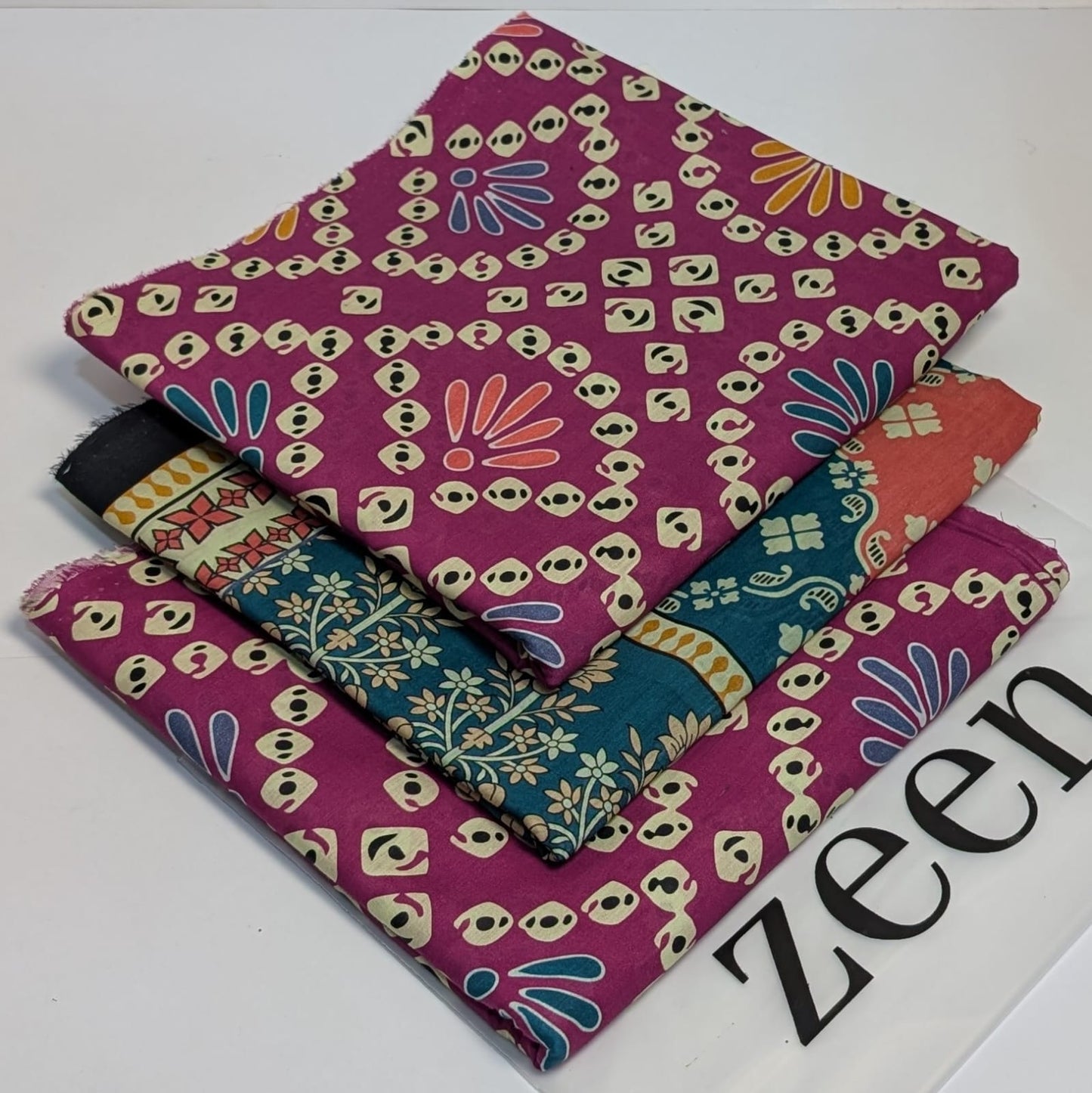 Zeen Printed Lawn Unstitched 3Piece D-190