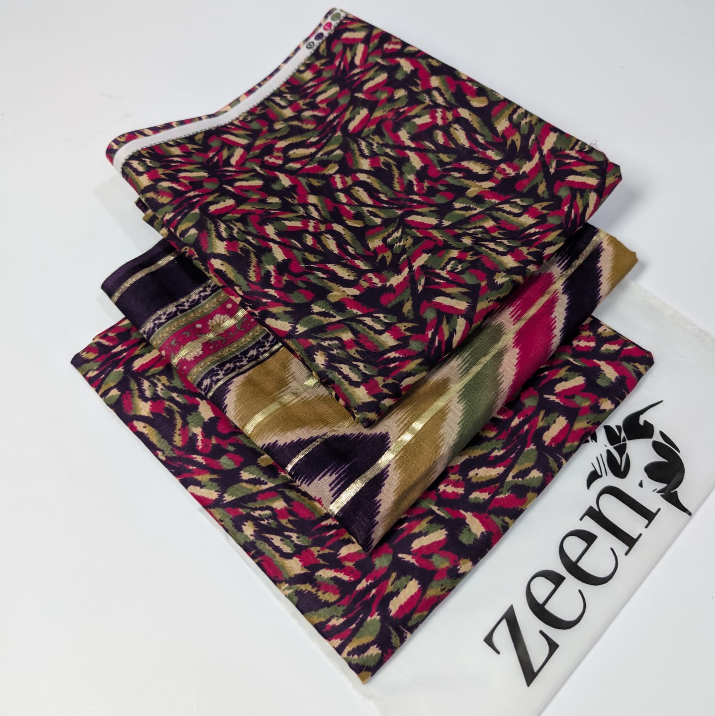 Zeen Printed Lawn Unstitched 3Piece D-124
