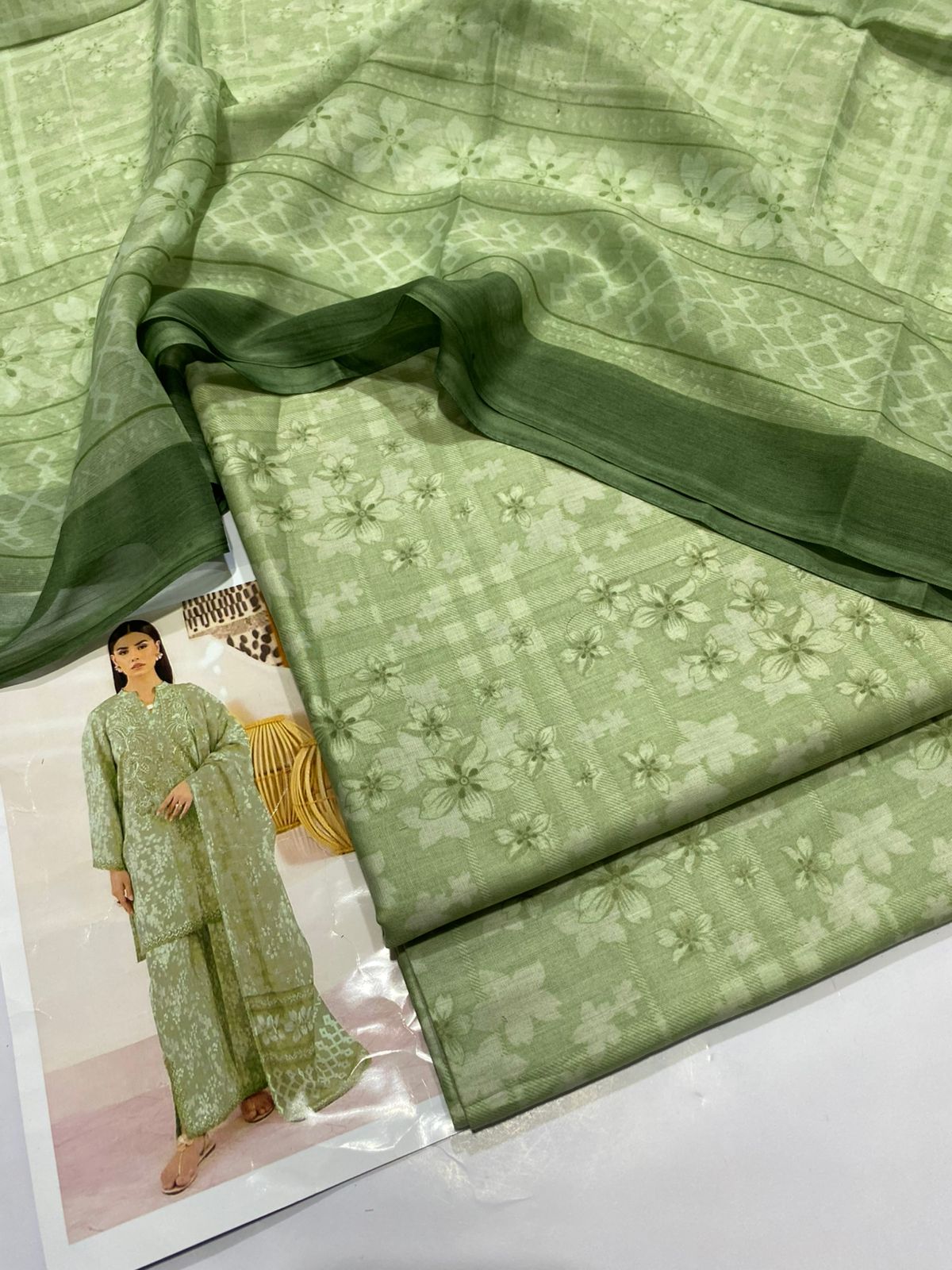 Premium 3PC Lawn Suit with Chiffon Dupatta
