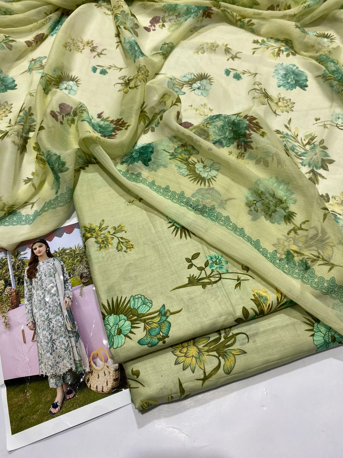Premium 3PC Lawn Suit with Chiffon Dupatta
