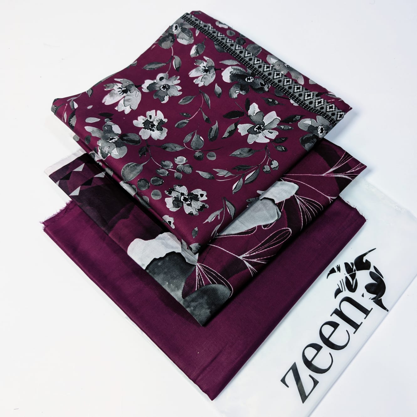 Zeen Printed Lawn Unstitched 3Piece D-105