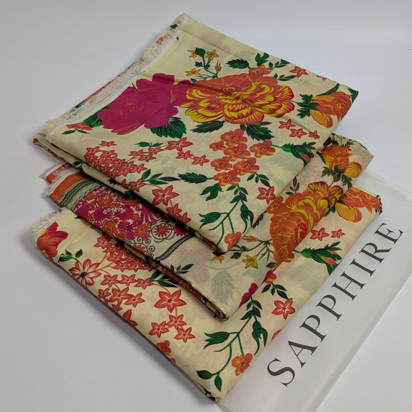 Sapphire Lawn Printed 3Piece D-005