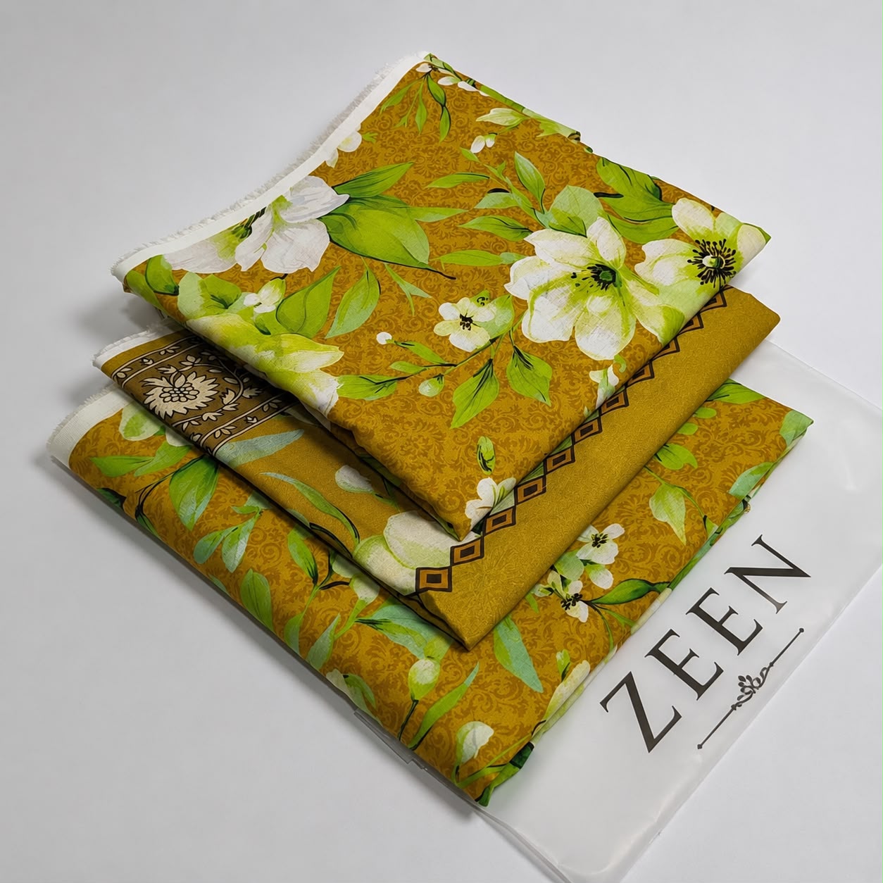 Zeen Printed Lawn Unstitched 3Piece D-0023