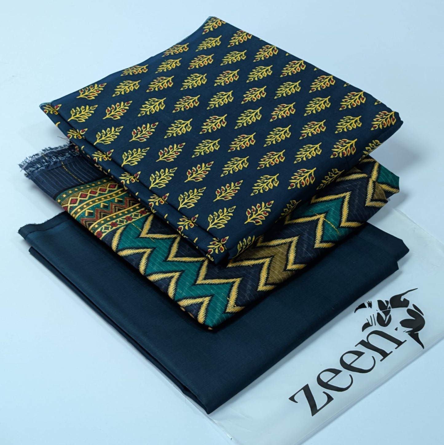 Zeen Printed Lawn Unstitched 3Piece D-142