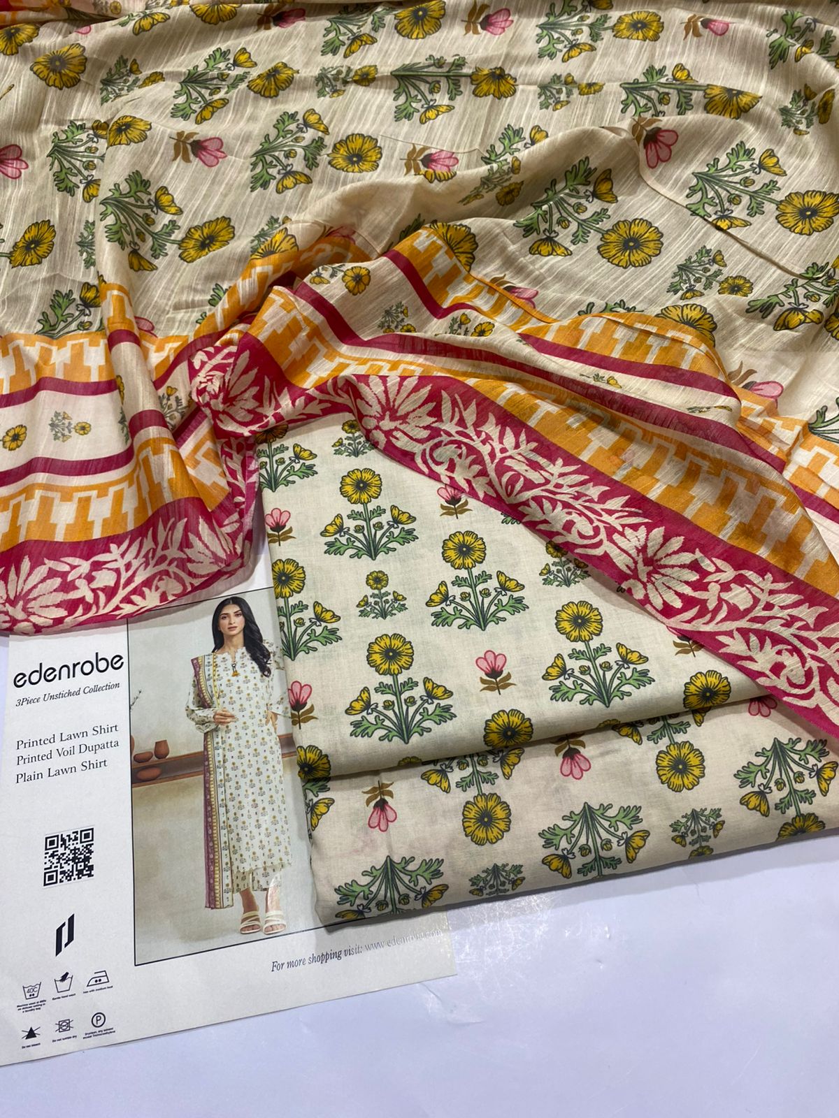 EDENROBE Lawn Printed 3Piece D-005